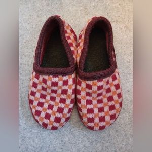 WESENJAK: Boiled  100% Wool Moc Slippers size 38 US 7.5